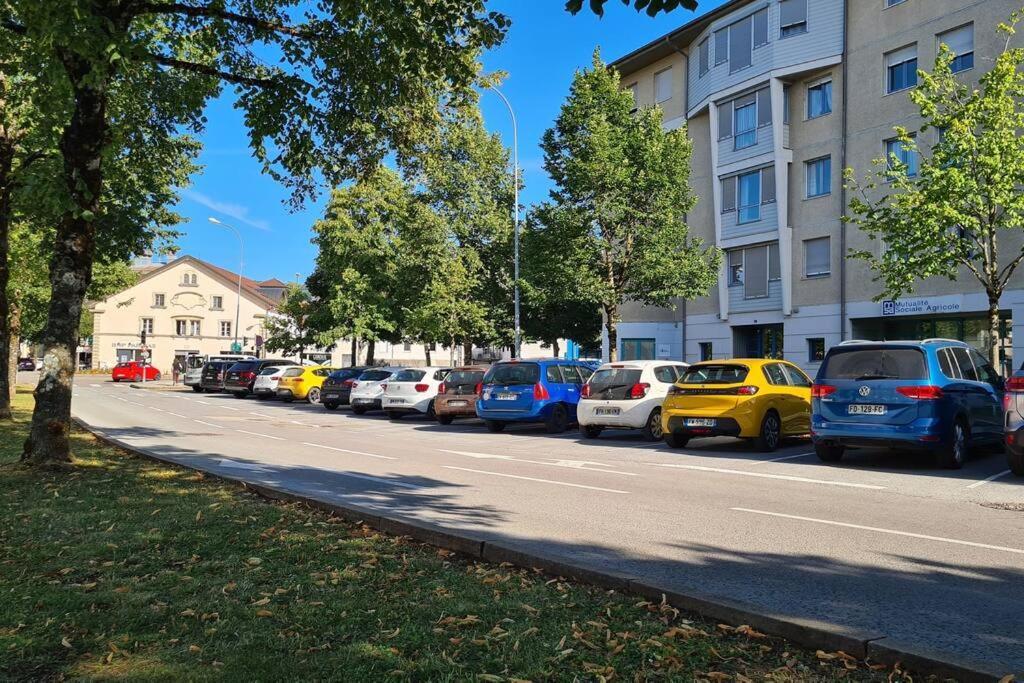 Le P'Tit Saint-Pierre - Centre Ville - Parking Pontarlier Εξωτερικό φωτογραφία